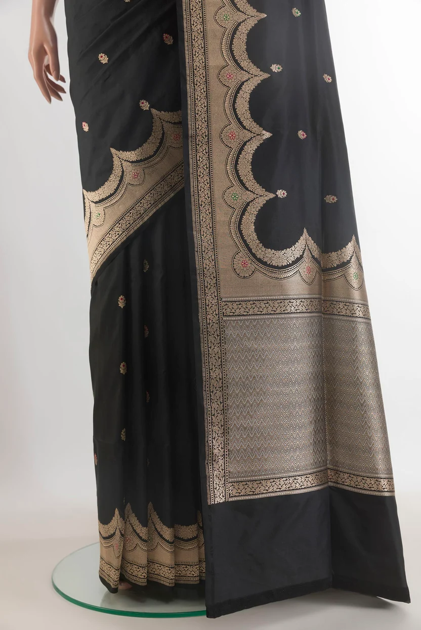 Pure Silk Black Banarasi Saree - Image 5