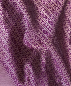 Alternative view of Pure Silk Magenta Banarasi Saree